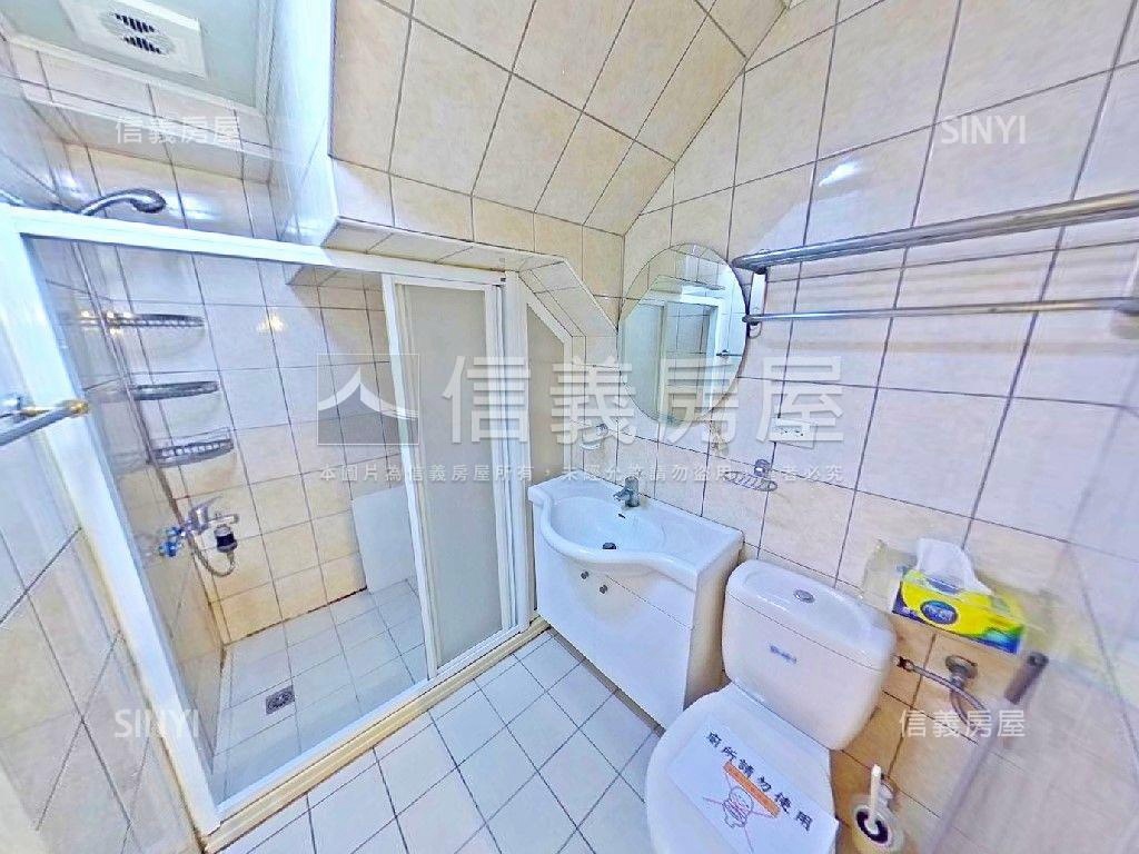 近曉明登峰樓中樓三房平車房屋室內格局與周邊環境
