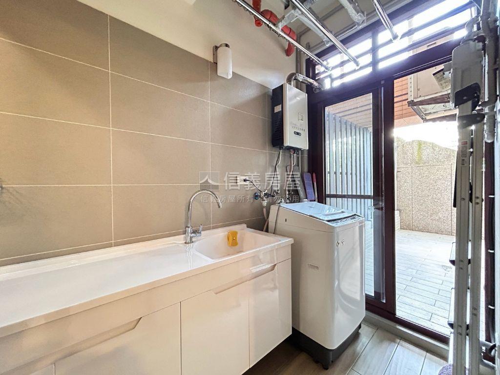 Ａ９九揚華冠精緻美屋房屋室內格局與周邊環境