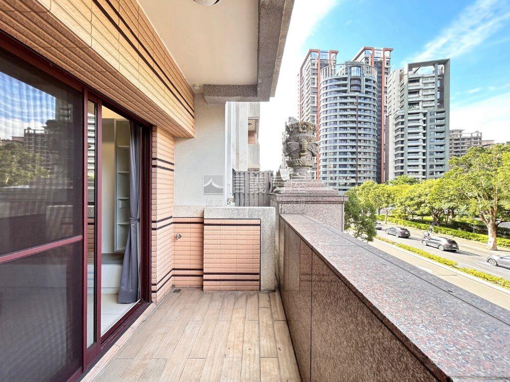 Ａ９九揚華冠精緻美屋房屋室內格局與周邊環境