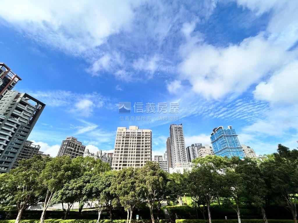 Ａ９九揚華冠精緻美屋房屋室內格局與周邊環境