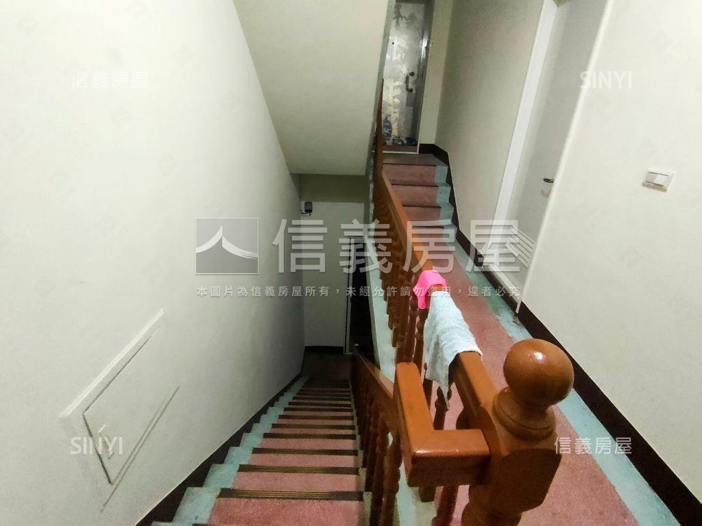 蛇麼都好棒金透天房屋室內格局與周邊環境