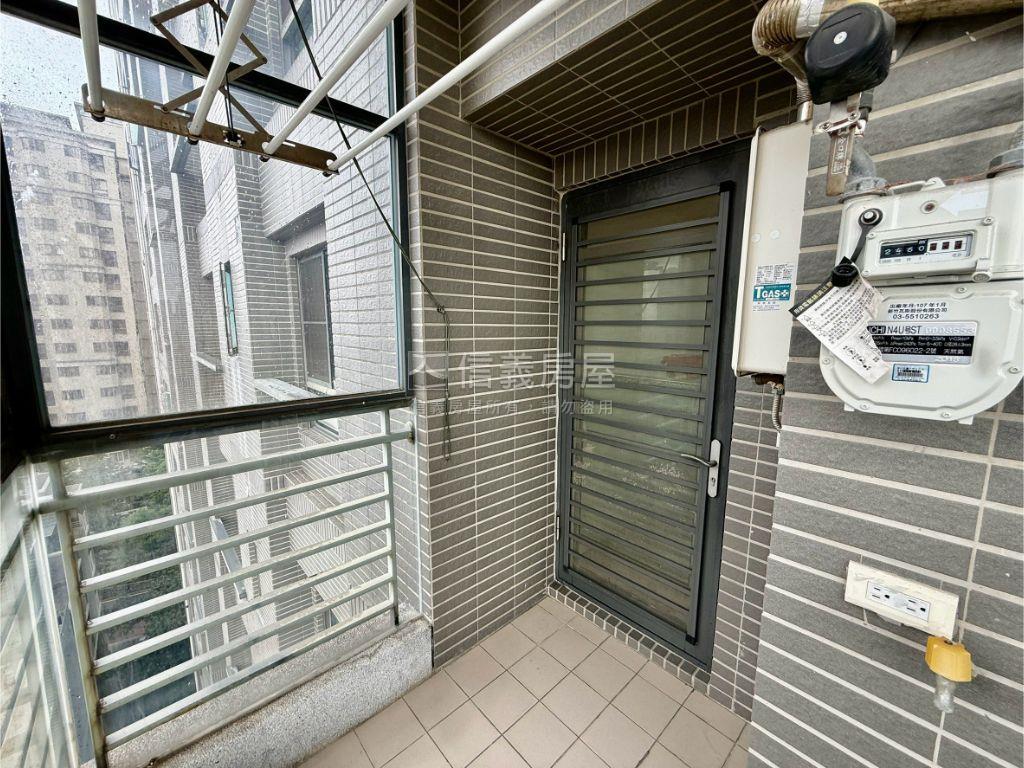 【高鐵區】現代城兩房平車房屋室內格局與周邊環境