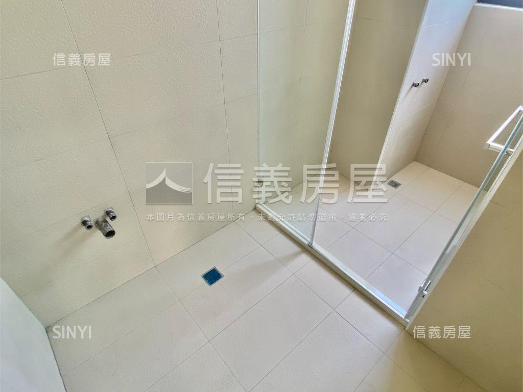 臨路大面寬電梯加蓋美透天房屋室內格局與周邊環境
