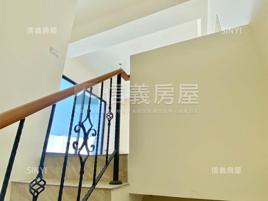 臨路大面寬電梯加蓋美透天房屋室內格局與周邊環境
