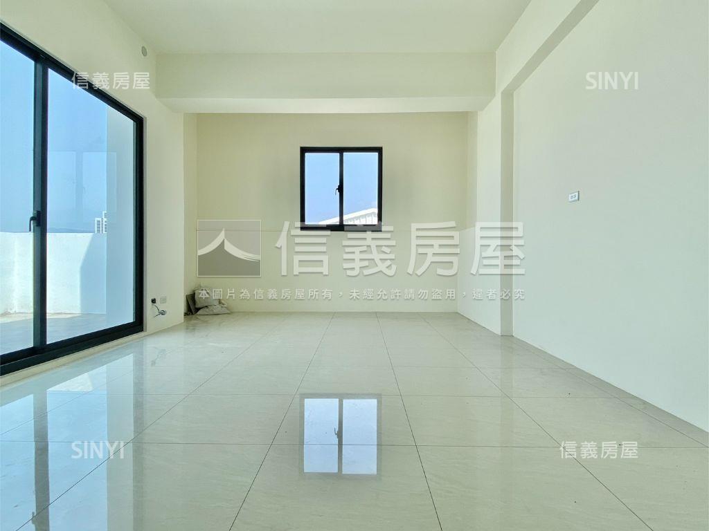 臨路大面寬電梯加蓋美透天房屋室內格局與周邊環境