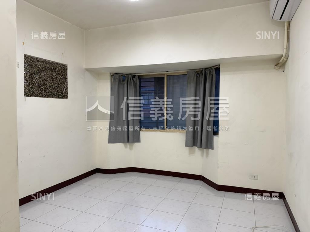 榮富都特三房車位房屋室內格局與周邊環境