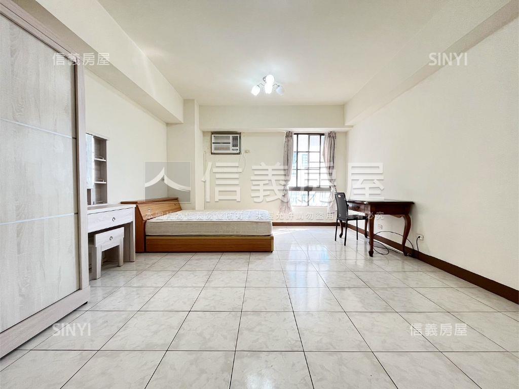 鹽埕三面採光景觀大三房房屋室內格局與周邊環境