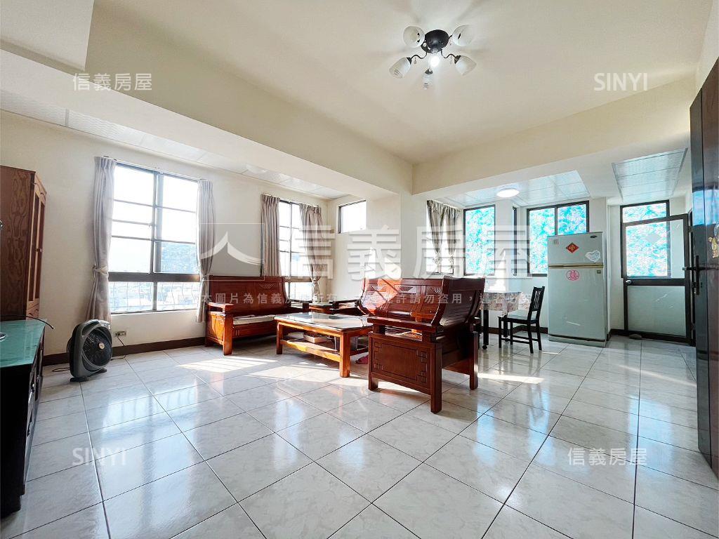 鹽埕三面採光景觀大三房房屋室內格局與周邊環境