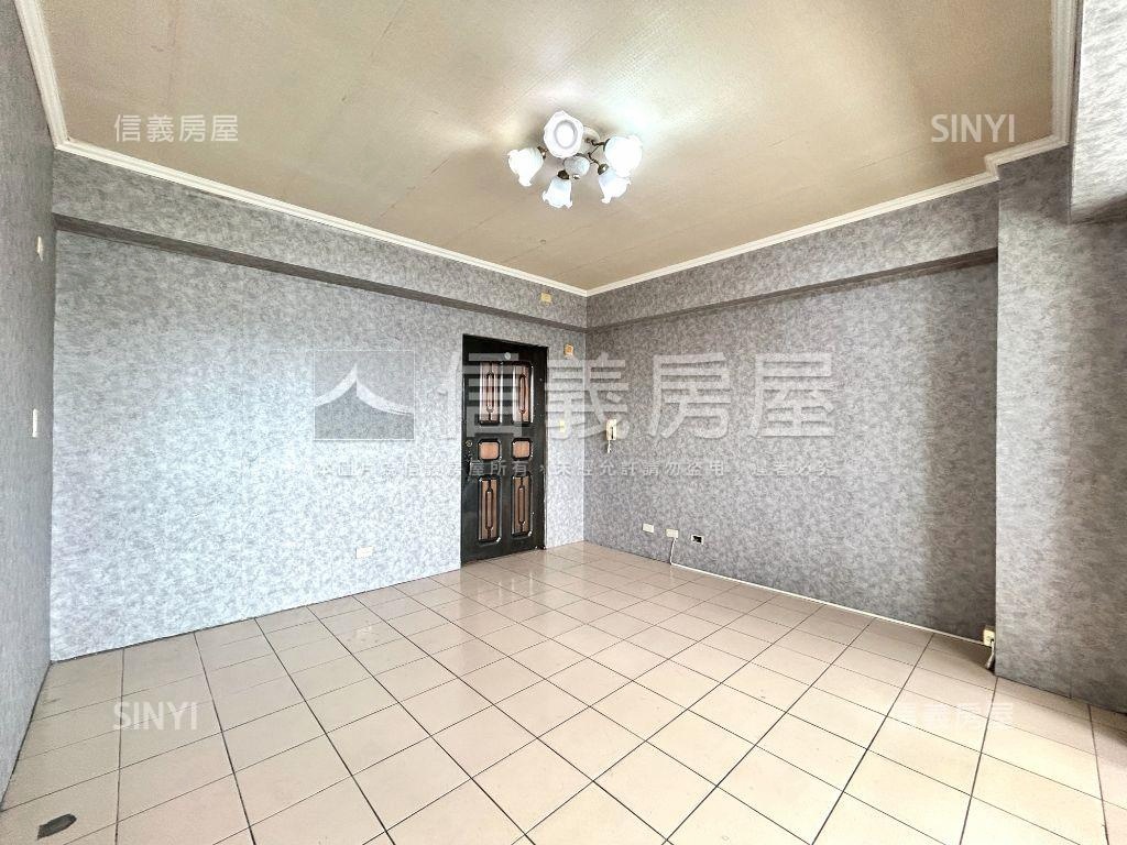 採光河景陽台電梯房房屋室內格局與周邊環境