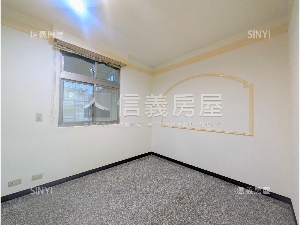 邊間黃金三樓美寓房屋室內格局與周邊環境