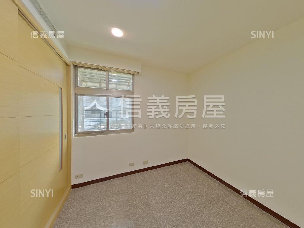 【ＶＲ】邊間黃金三樓美寓房屋室內格局與周邊環境