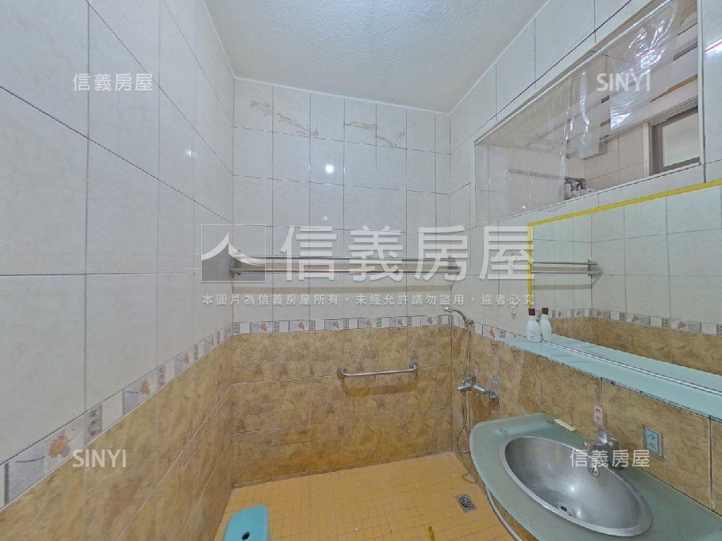 【ＶＲ】邊間黃金三樓美寓房屋室內格局與周邊環境