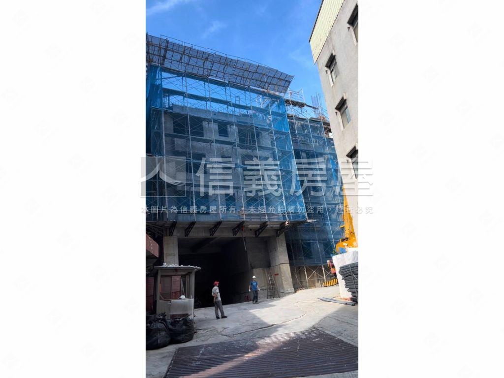 一抹綠稀有大兩房車位房屋室內格局與周邊環境