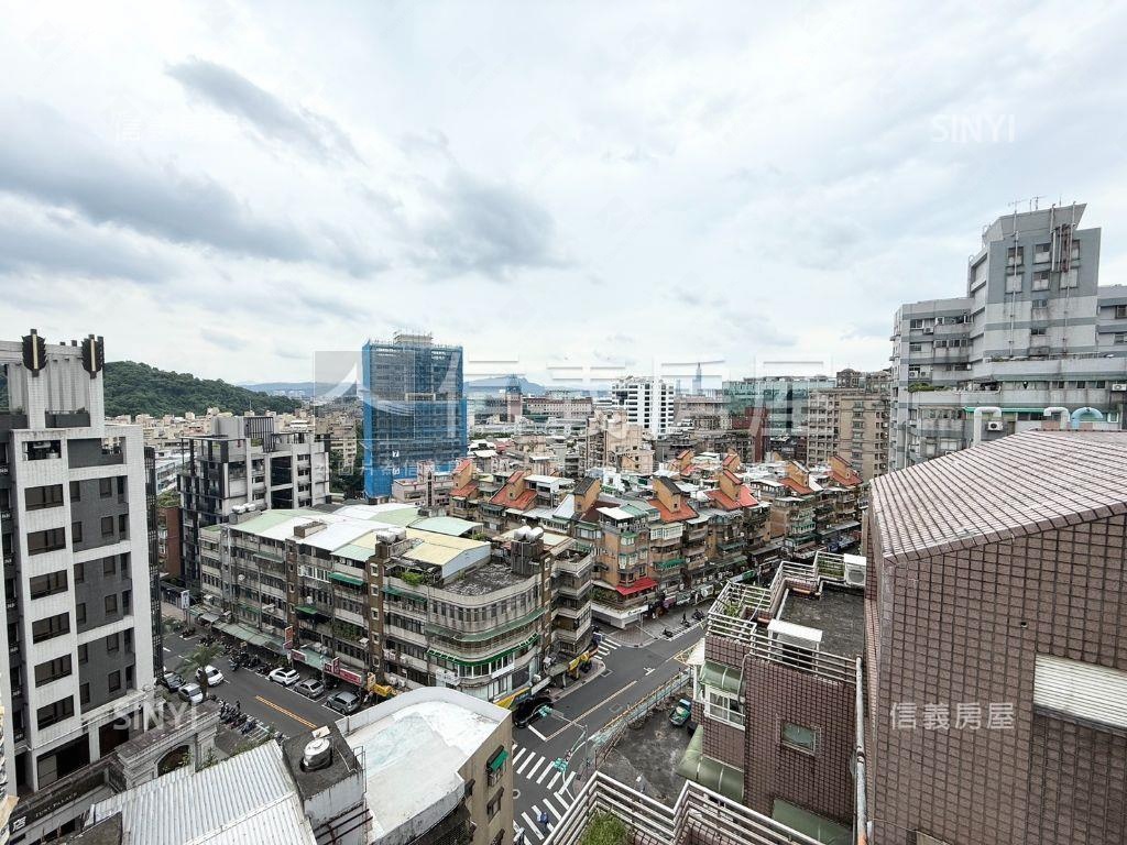 近捷運內科稀有釋出電梯宅房屋室內格局與周邊環境