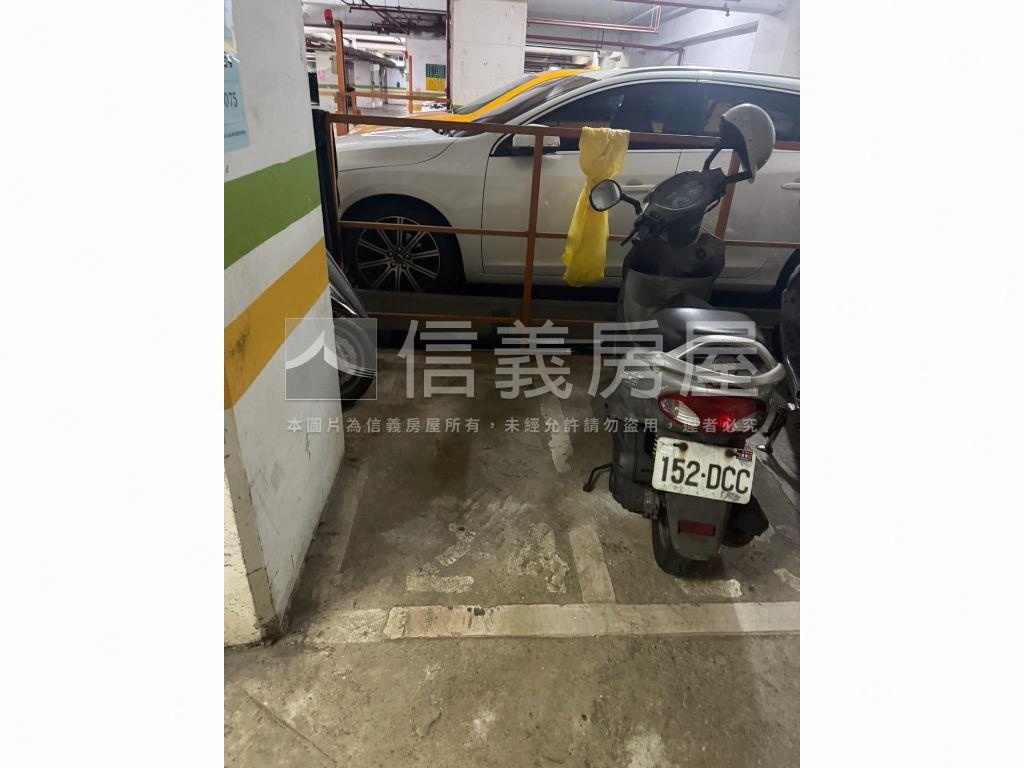 星光大道首購優質三房車位房屋室內格局與周邊環境