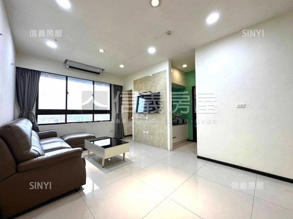 世界Ｗ高樓採光＋坡平車位房屋室內格局與周邊環境