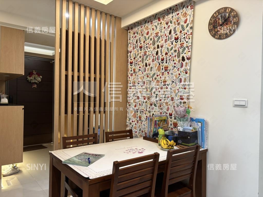 達麗首席邊間兩房車位房屋室內格局與周邊環境