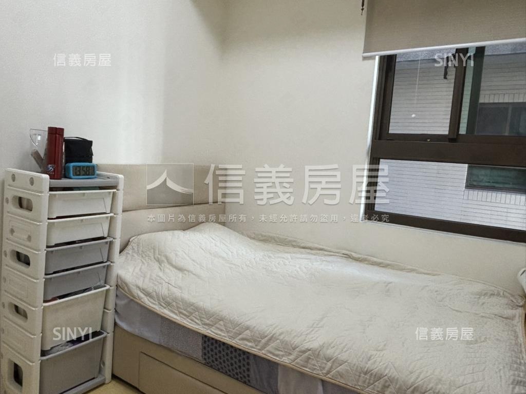 達麗首席邊間兩房車位房屋室內格局與周邊環境