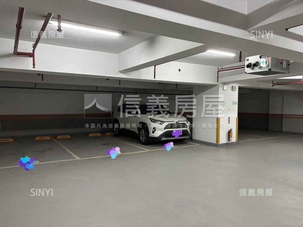 達麗首席邊間兩房車位房屋室內格局與周邊環境