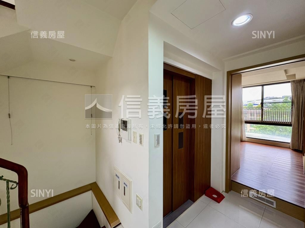 精裝百坪三面採光電梯別墅房屋室內格局與周邊環境