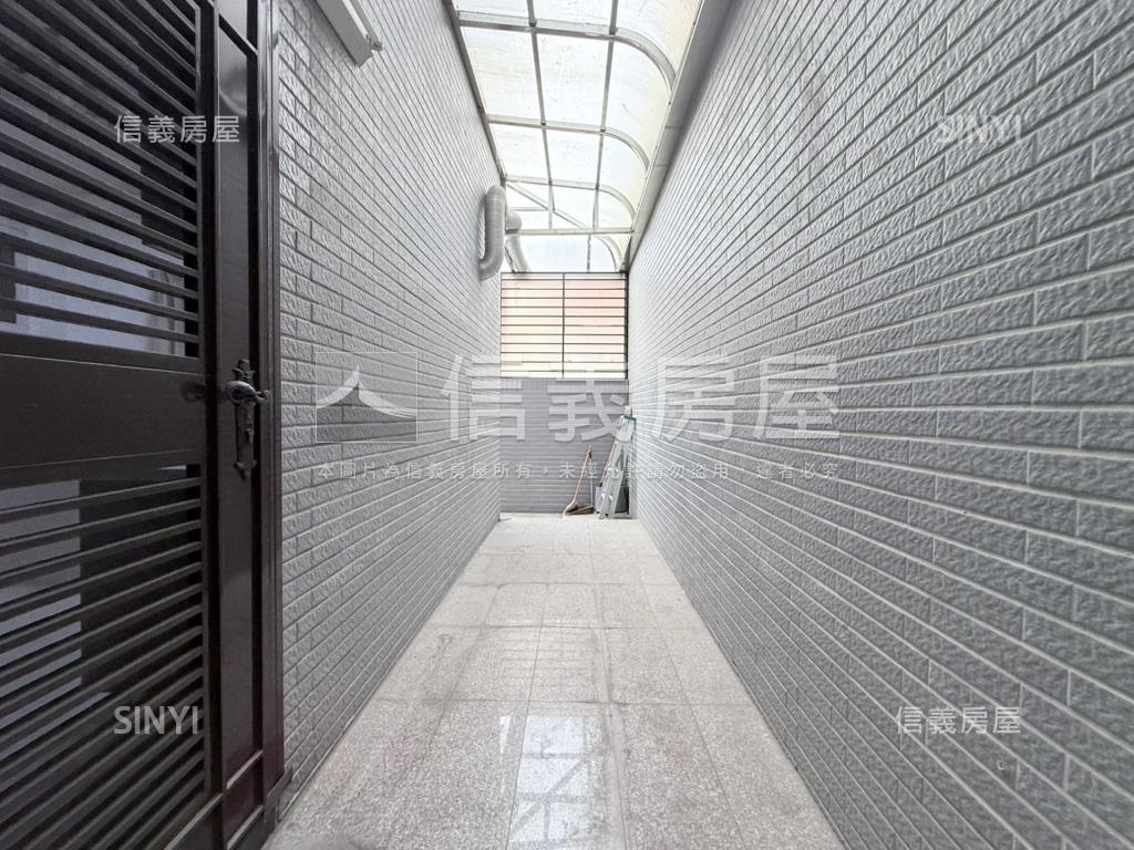 富強尊榮邊間質感透天房屋室內格局與周邊環境