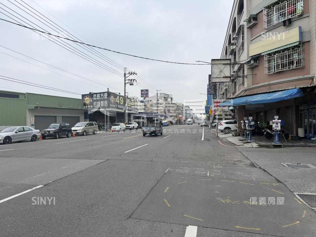 富強尊榮邊間質感透天房屋室內格局與周邊環境