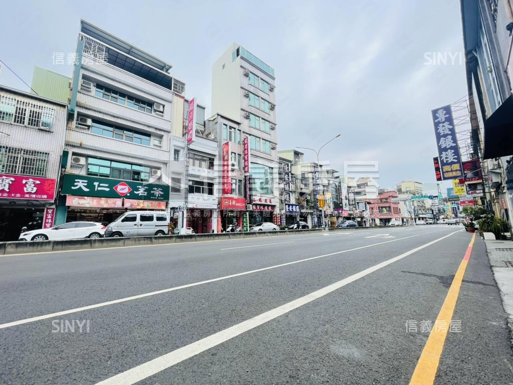 正西門路黃金商業店面房屋室內格局與周邊環境