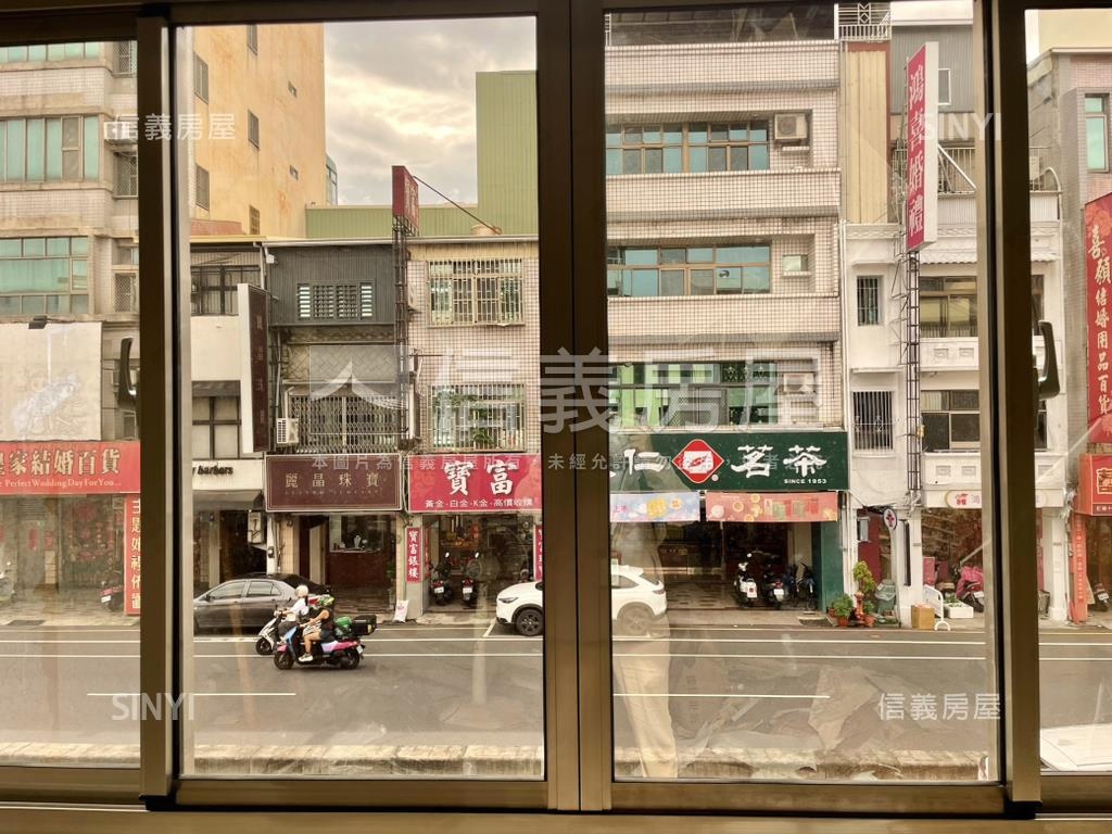正西門路黃金商業店面房屋室內格局與周邊環境