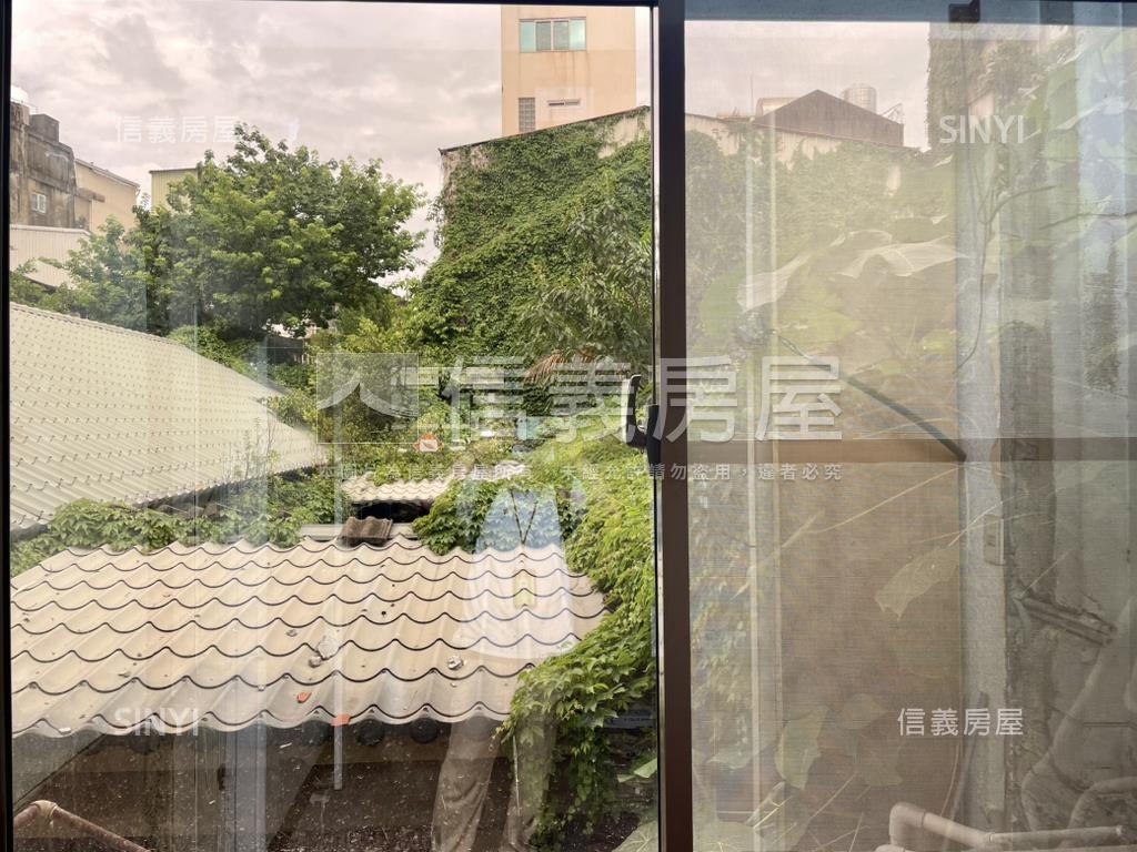 正西門路黃金商業店面房屋室內格局與周邊環境
