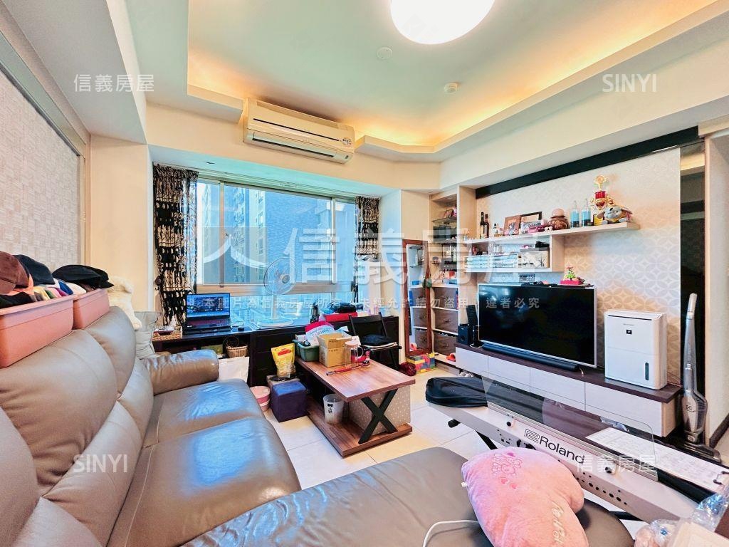 專任竹城富士邊間三房車位房屋室內格局與周邊環境