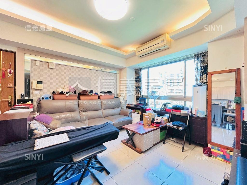 專任竹城富士邊間三房車位房屋室內格局與周邊環境