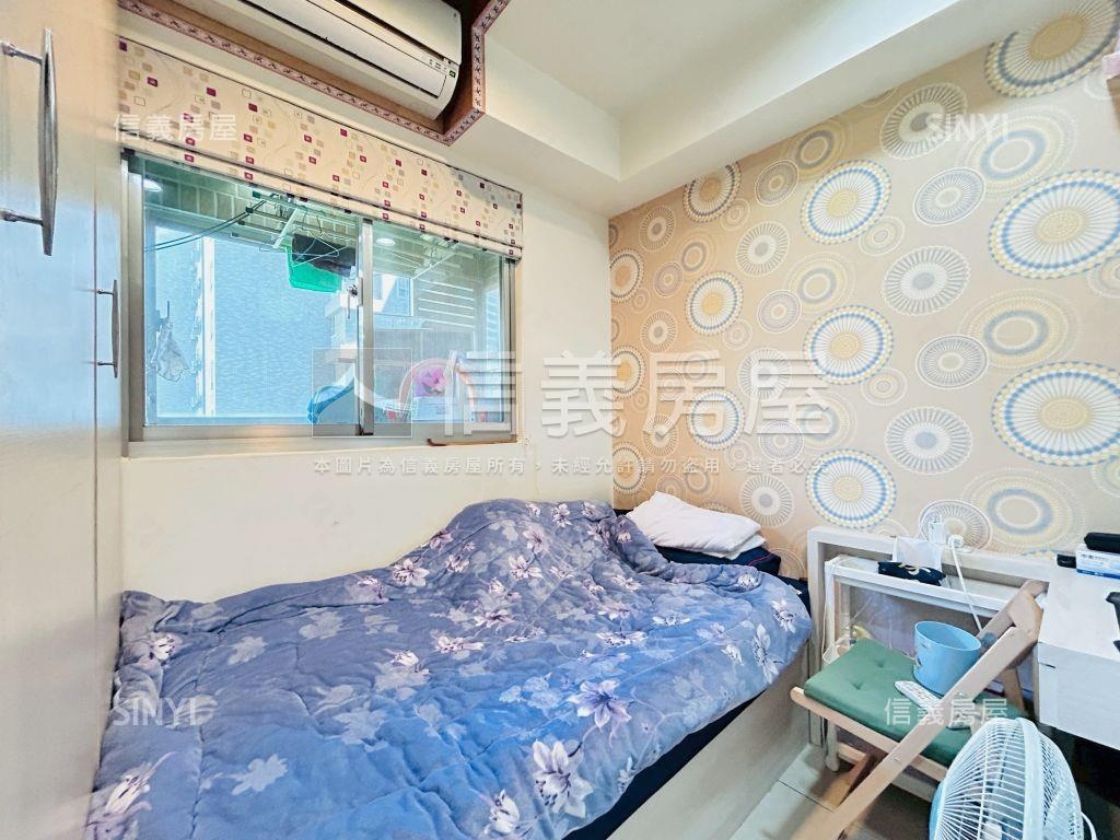 專任竹城富士邊間三房車位房屋室內格局與周邊環境