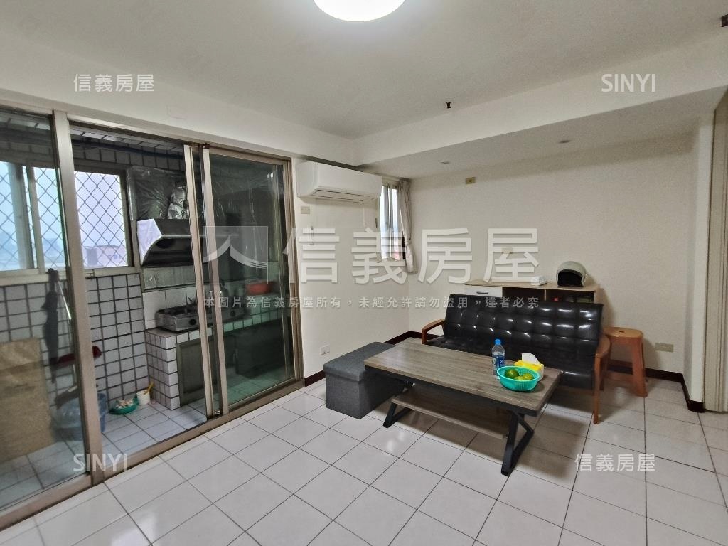 來了來了首購新婚族上車了房屋室內格局與周邊環境