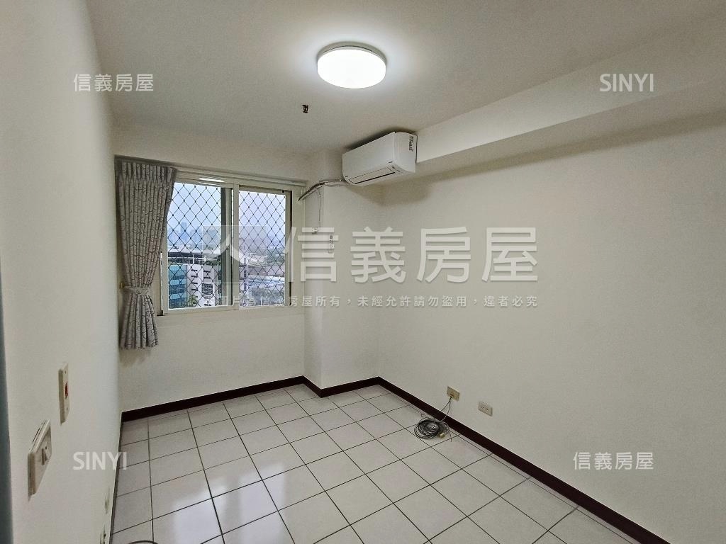 來了來了首購新婚族上車了房屋室內格局與周邊環境