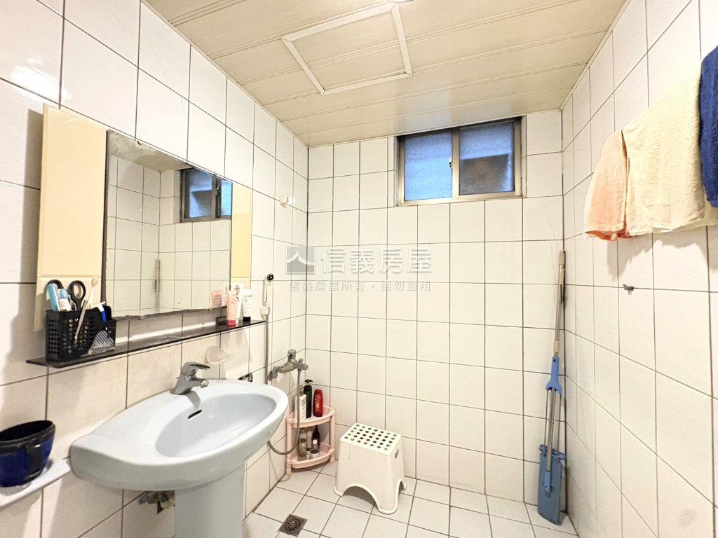 濱湖遠景舒適３房房屋室內格局與周邊環境