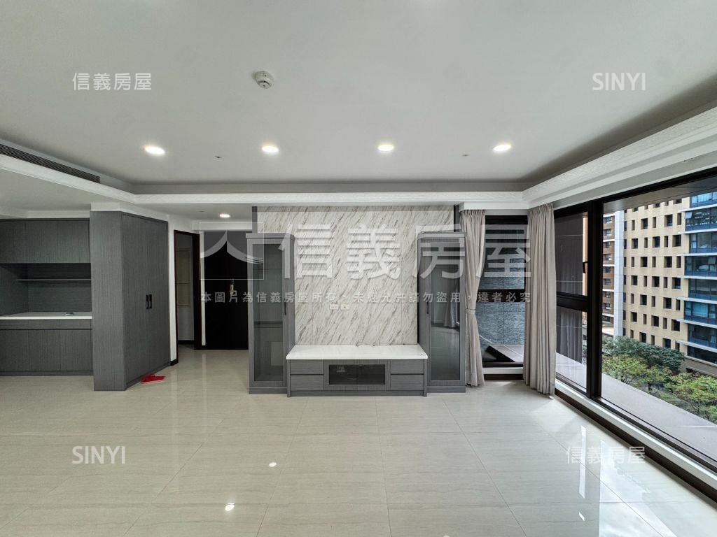 閱世界｜稀有四房平面車位房屋室內格局與周邊環境