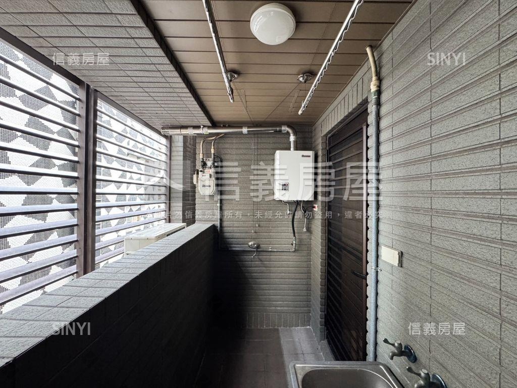 閱世界｜稀有四房平面車位房屋室內格局與周邊環境