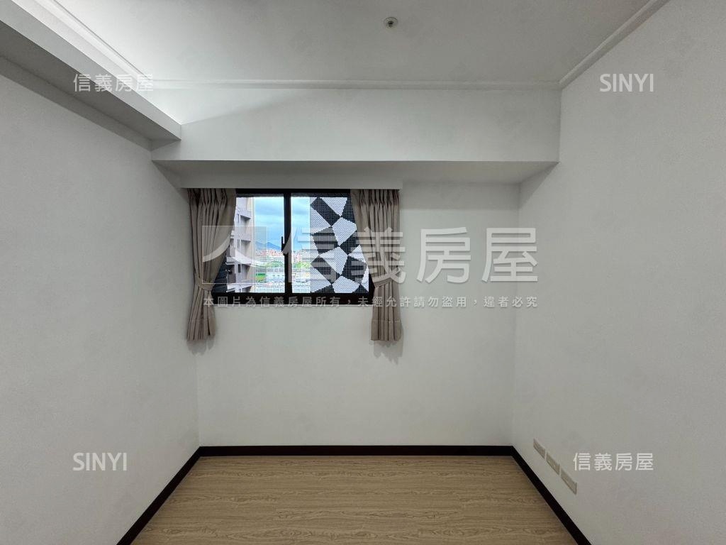 閱世界｜稀有四房平面車位房屋室內格局與周邊環境