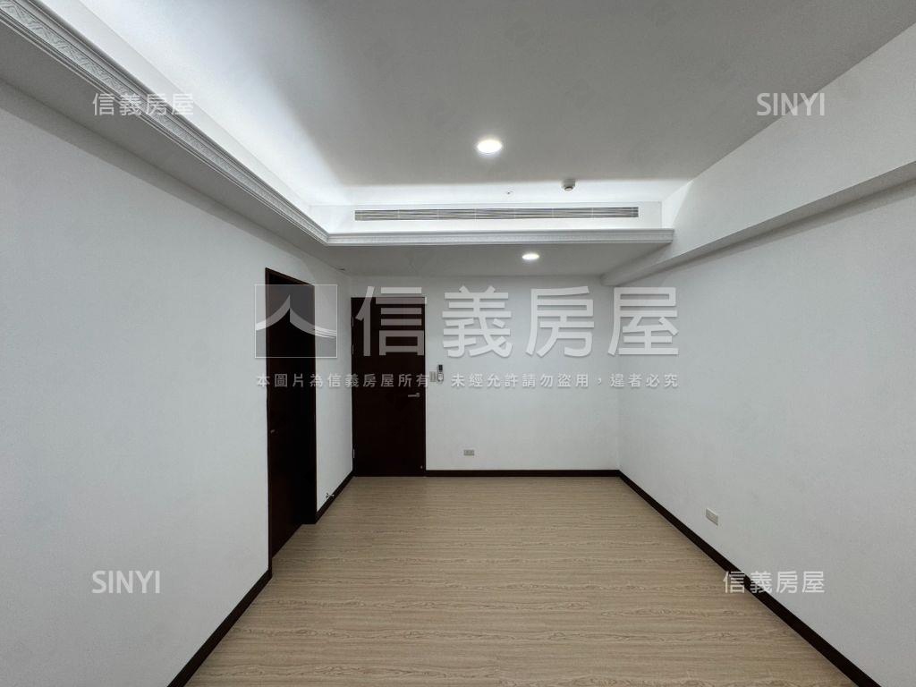 閱世界｜稀有四房平面車位房屋室內格局與周邊環境