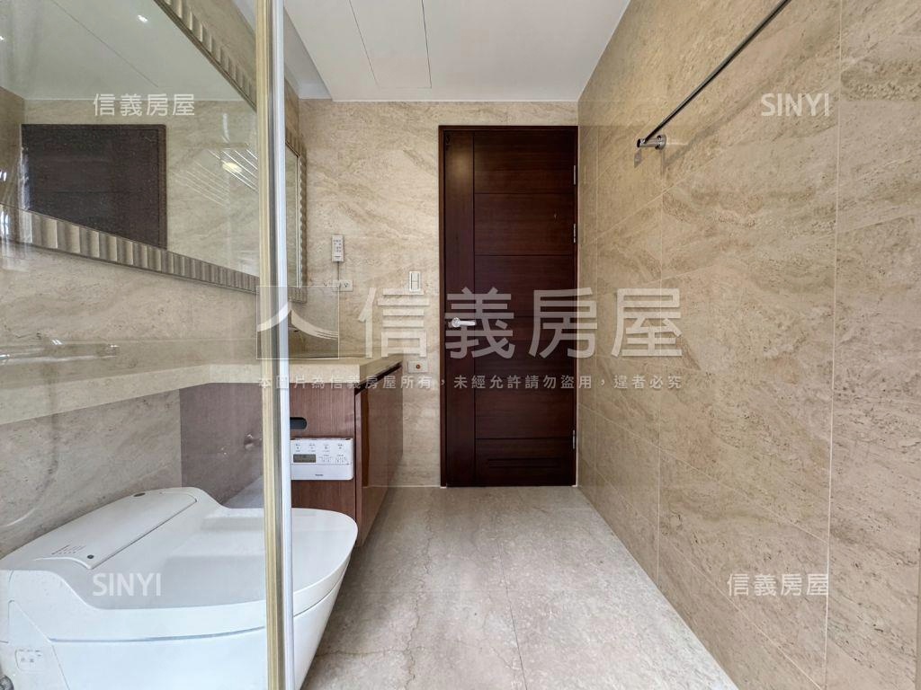 閱世界｜稀有四房平面車位房屋室內格局與周邊環境