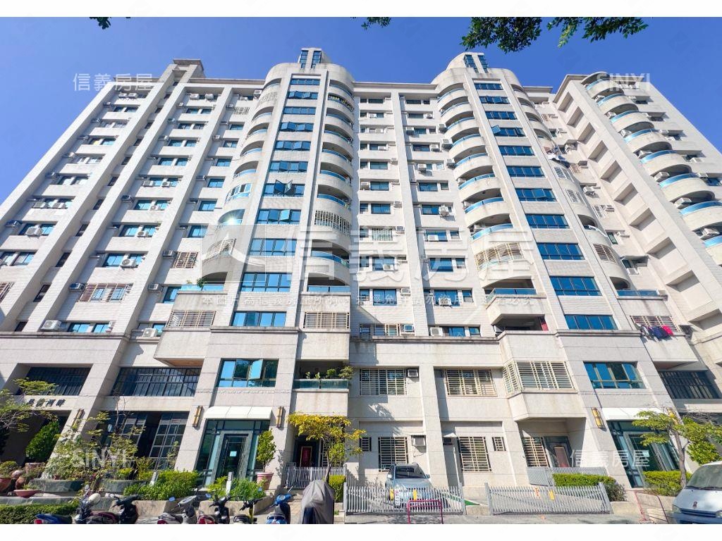 公園首排中高樓四房平車房屋室內格局與周邊環境