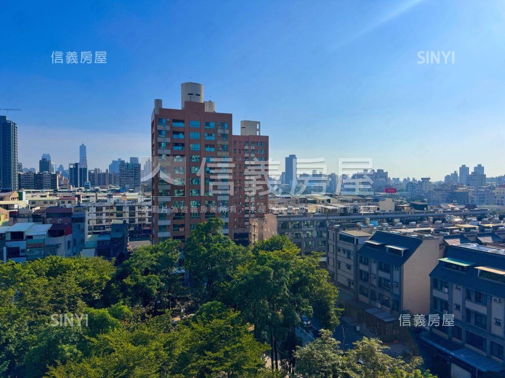 公園首排中高樓四房平車房屋室內格局與周邊環境