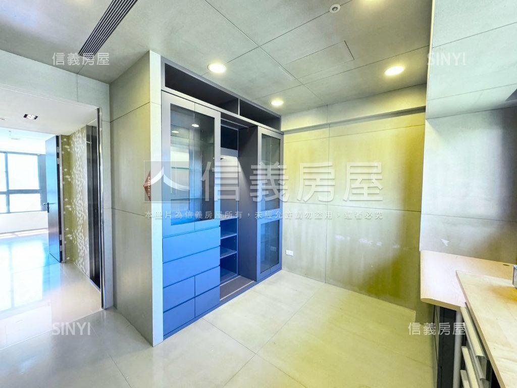 專任國美之星˙遠眺美景房屋室內格局與周邊環境