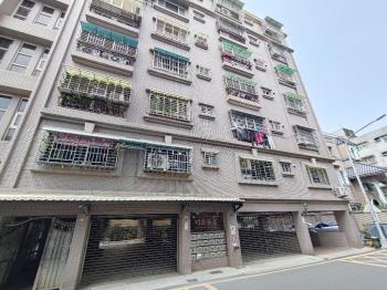 近大東公園兩房平車