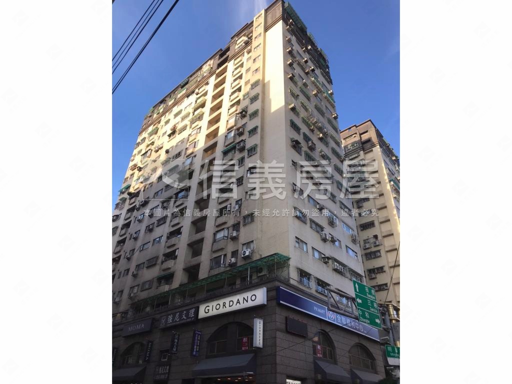 巴黎高樓景觀房屋室內格局與周邊環境