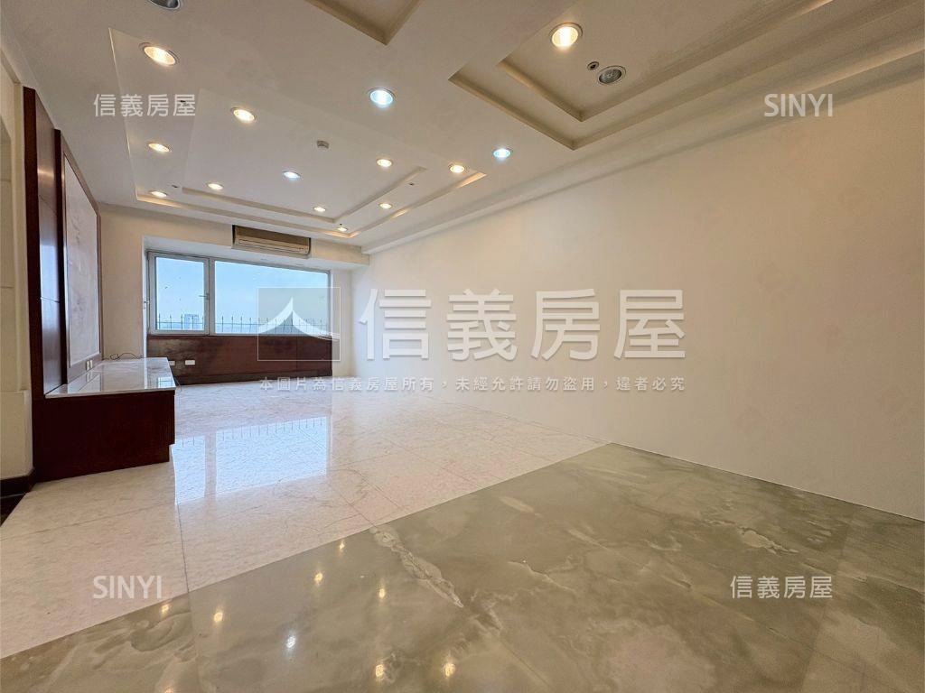 巴黎高樓景觀房屋室內格局與周邊環境