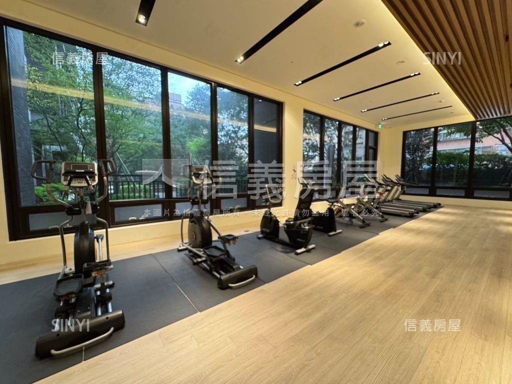 【榮馥大院】精美溫馨兩房房屋室內格局與周邊環境