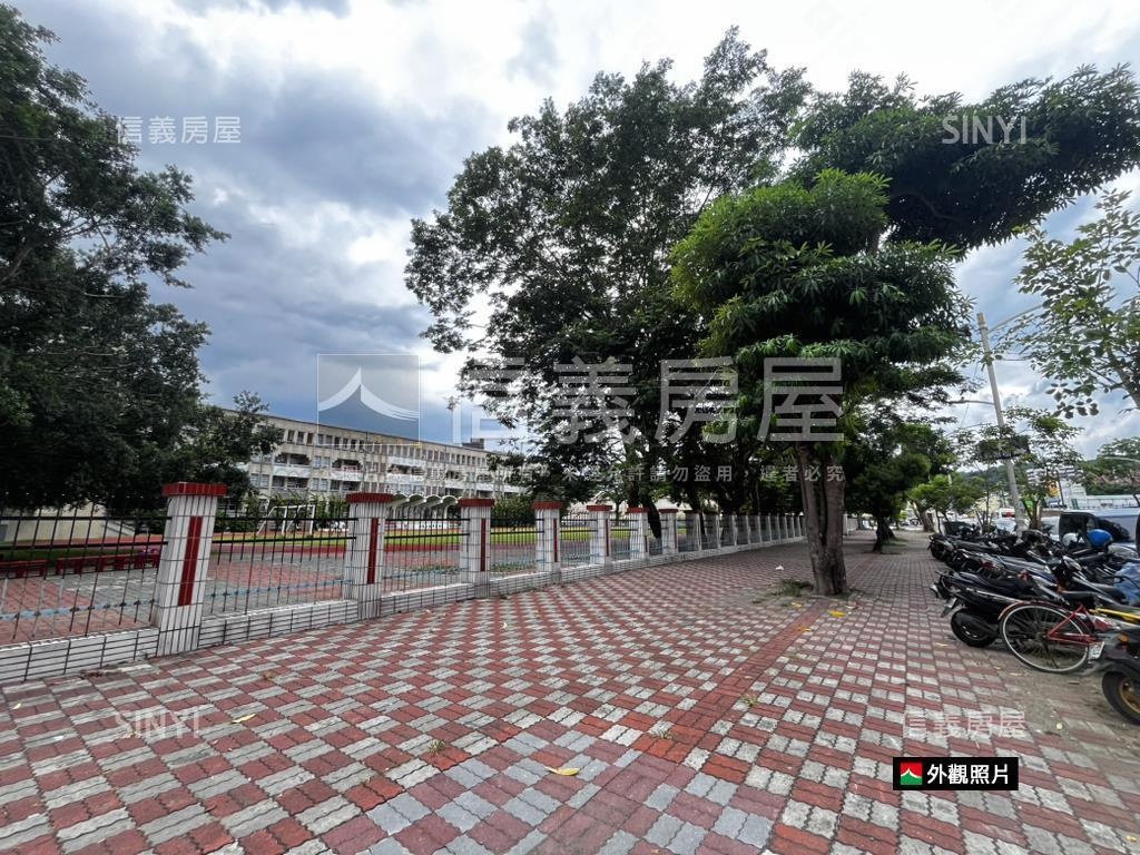 國泰頤河平車大三房露臺戶房屋室內格局與周邊環境