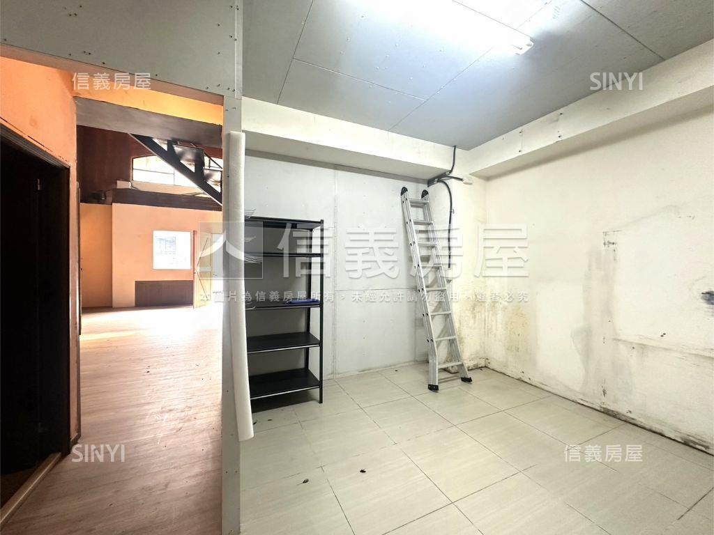 龜山稀有金店面房屋室內格局與周邊環境