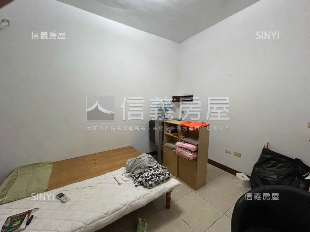 高鐵大面寬邊間一樓公寓房屋室內格局與周邊環境